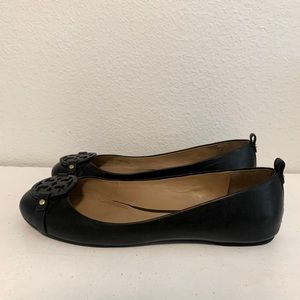 Tory Burch Logo Black Leather Flats